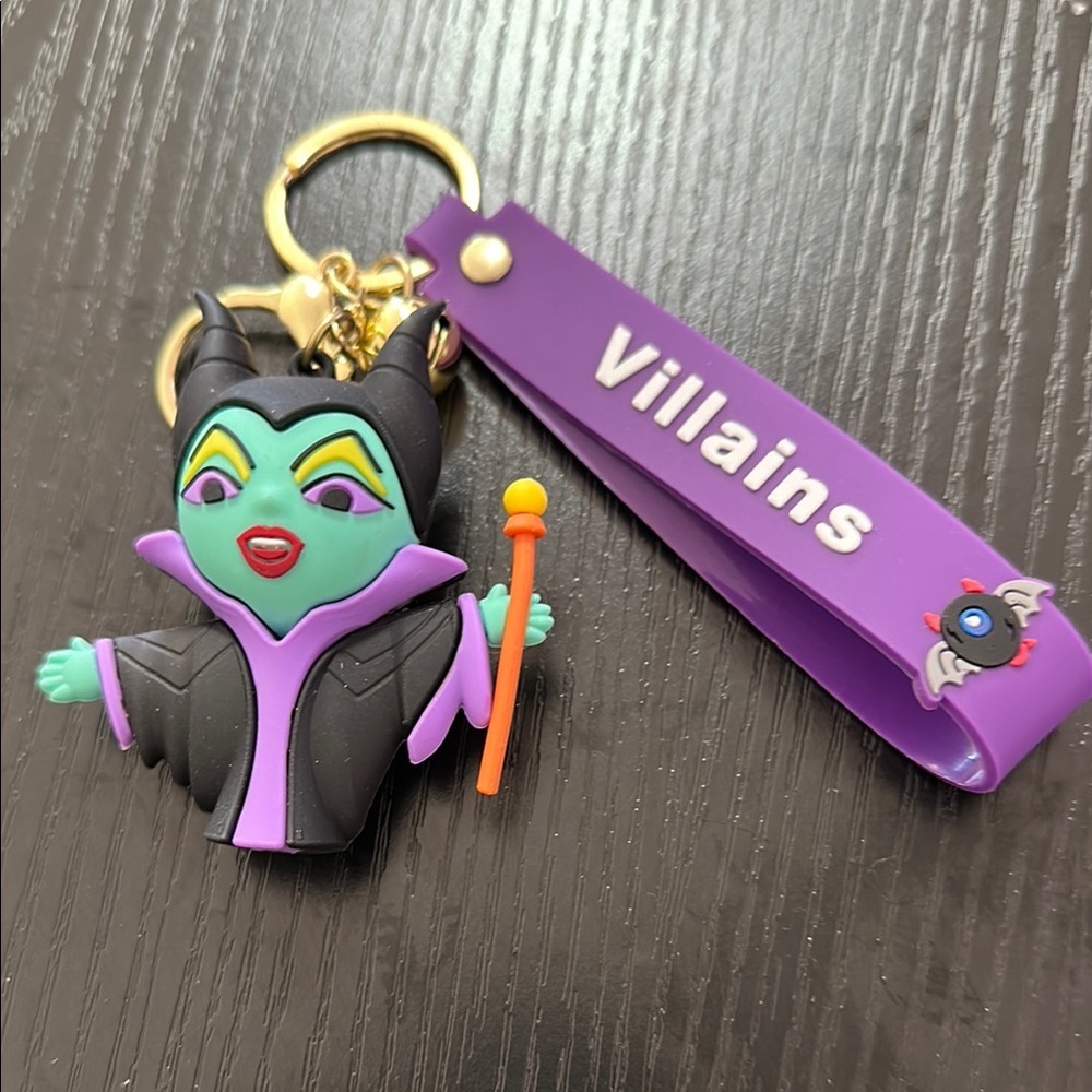 Disney, sleeping beauty Villains, maleficent silicone keychain​